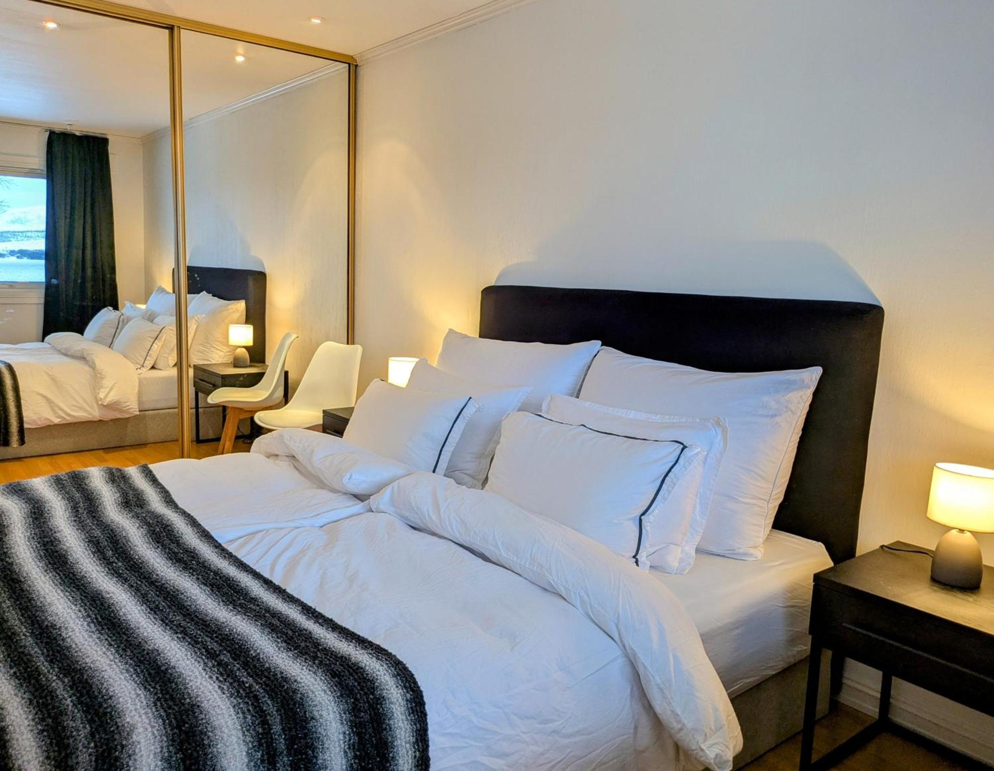 Hus Med Egen Strandlinje Tromso Ngoại thất bức ảnh