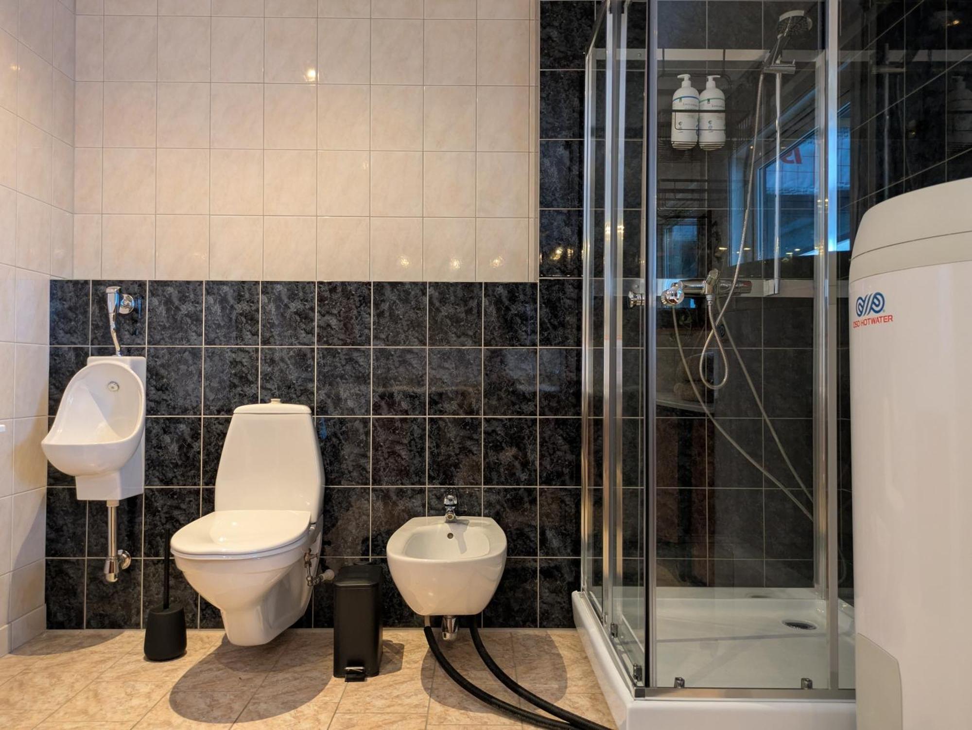Hus Med Egen Strandlinje Tromso Phòng bức ảnh